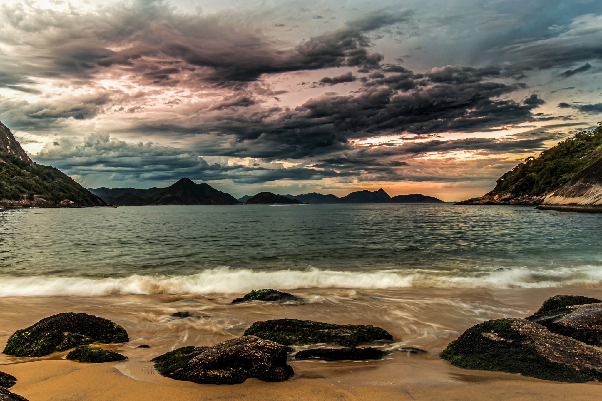 Rio de Janeiro — Maré de Silêncio