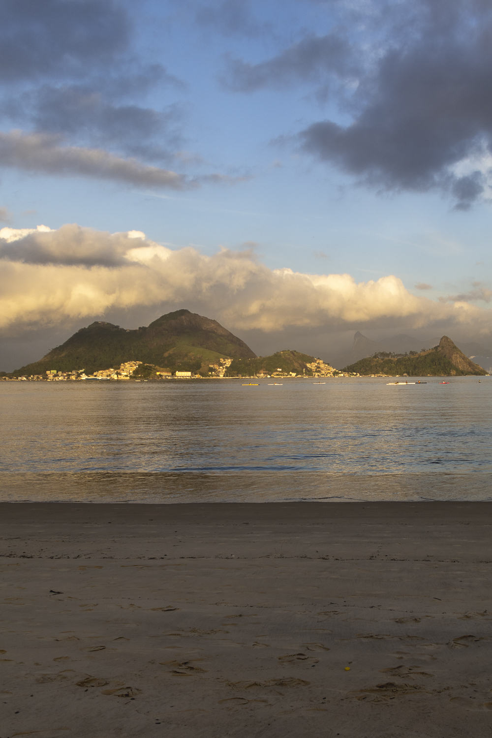 Rio de Janeiro — Amanhecer em Niterói